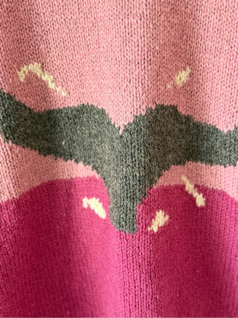 Women’s Handmade Two Tone Pink Whale Tail Long Sleeve Crew Neck Sweater Size L - Picture 2 of 8